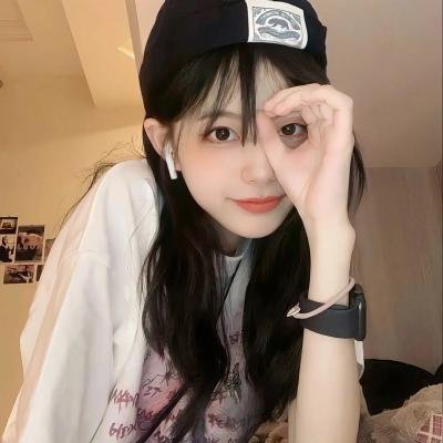 时尚大师圣罗兰